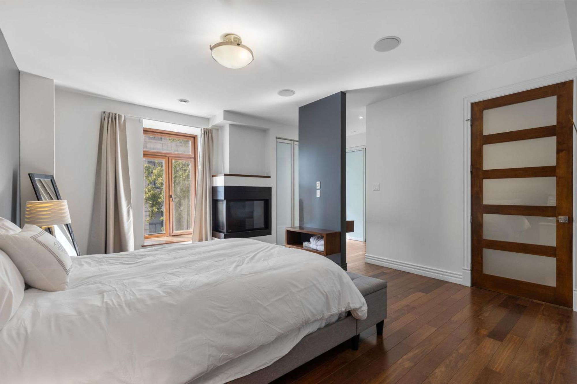 Luxury Penthouse Downtown Montreal